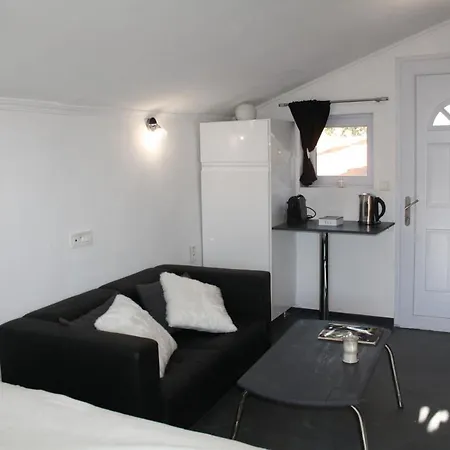 La Parenthese Amoureuse Bed & Breakfast